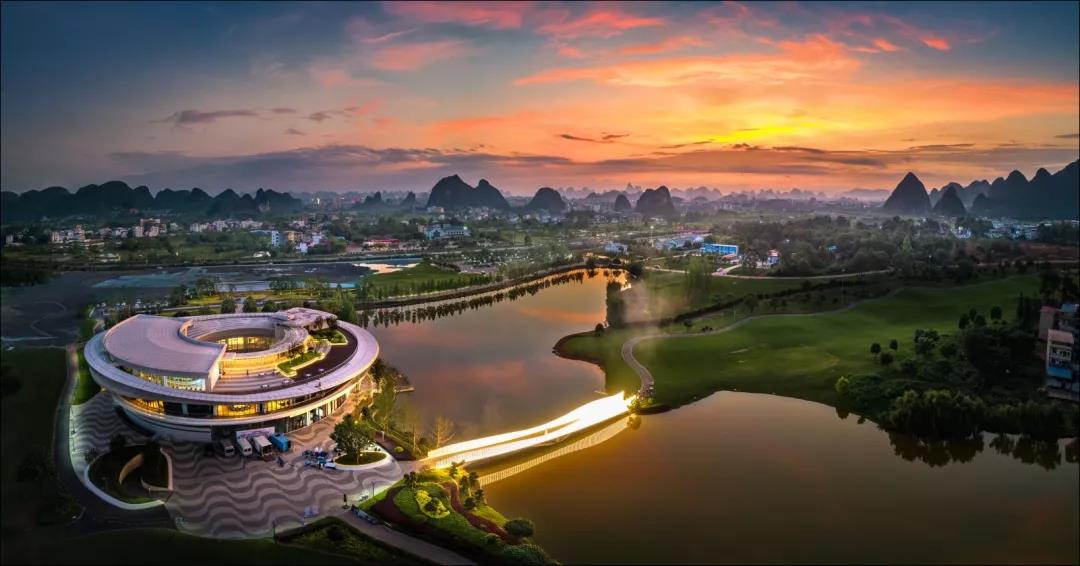 中國攝影金像獎名家齊聚，直擊2021信昌集團(tuán)杯攝影大賽作品頒獎儀式！